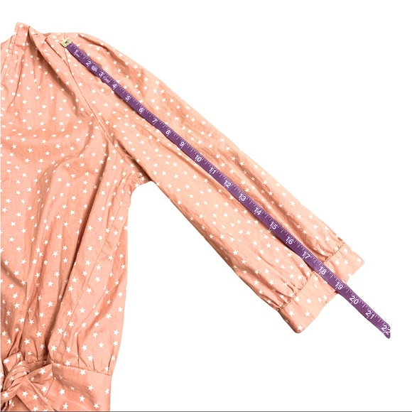 Madewell Star Scatter Print Wrap Top | Peach Coral Pink | Women’s Size Medium - Picture 12 of 12